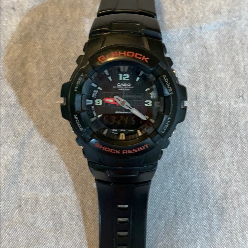 G shock black watch